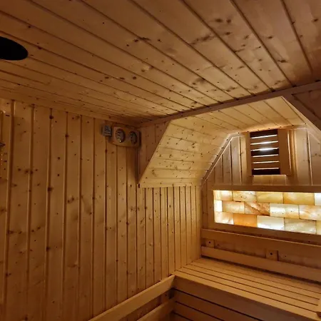 Apartment Fs Old Town Luxury With Private Sauna & 2br Veliko Tarnovo