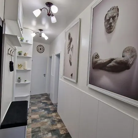 Apartment Fs Old Town Luxury With Private Sauna & 2br *
